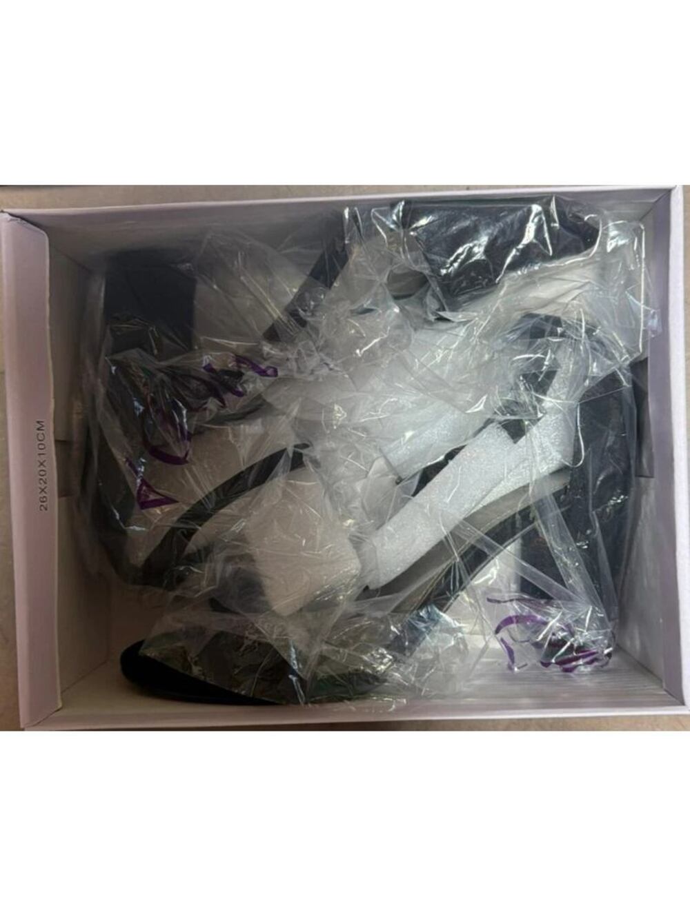 TOP MODA Womens Black Strappy Faux Leather Sandals Size 7.5 New in Box